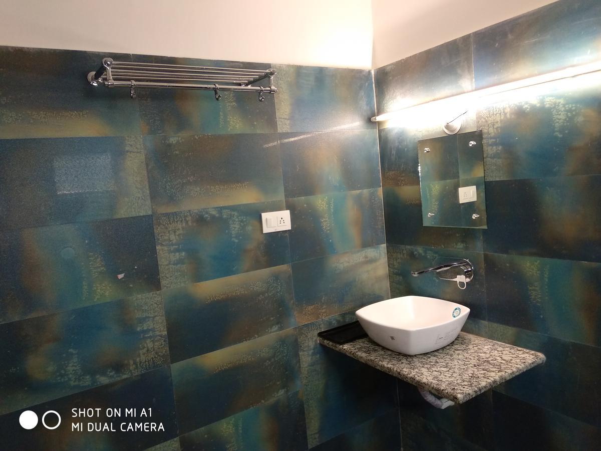 Hotel Rajkamal Deoghar Kültér fotó