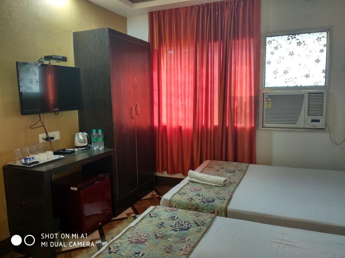 Hotel Rajkamal Deoghar Kültér fotó